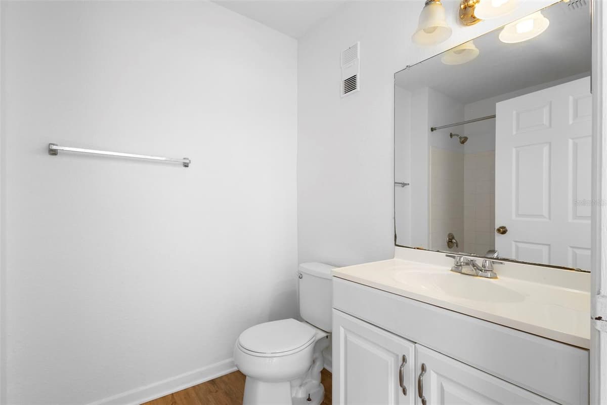 13037 MULBERRY PARK DRIVE — photo 15 of 45