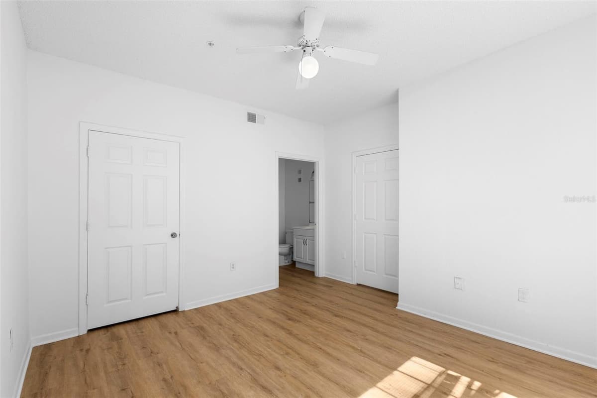 13037 MULBERRY PARK DRIVE — photo 14 of 45