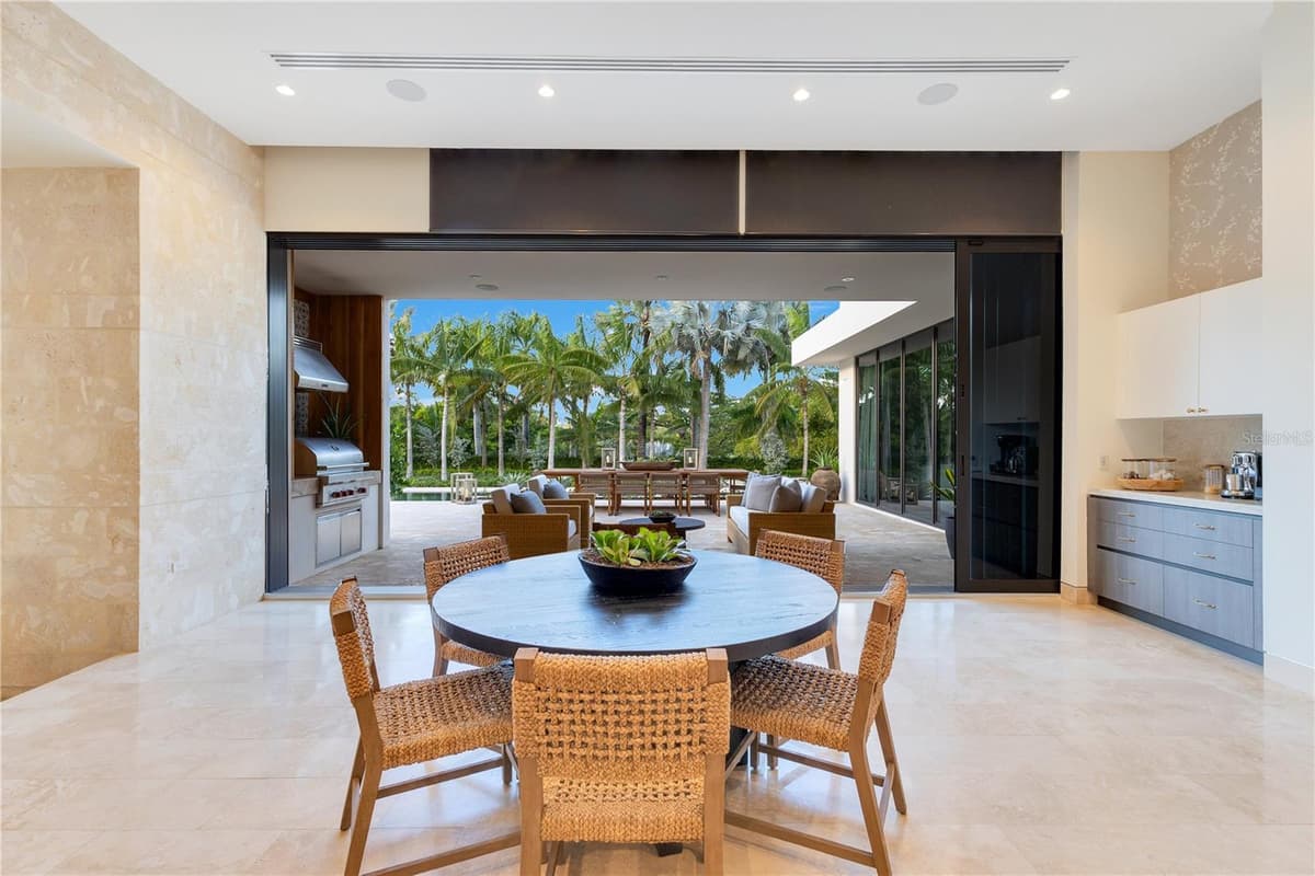 17 DORADO BEACH ESTATES — photo 12 of 52
