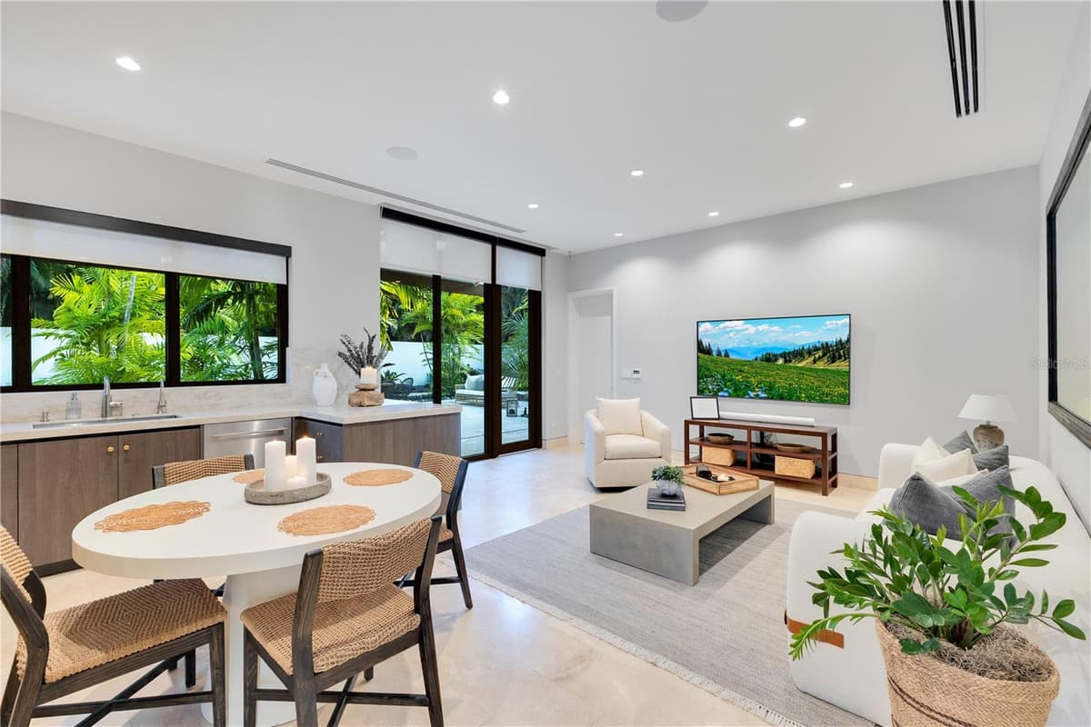 17 DORADO BEACH ESTATES — photo 43 of 52
