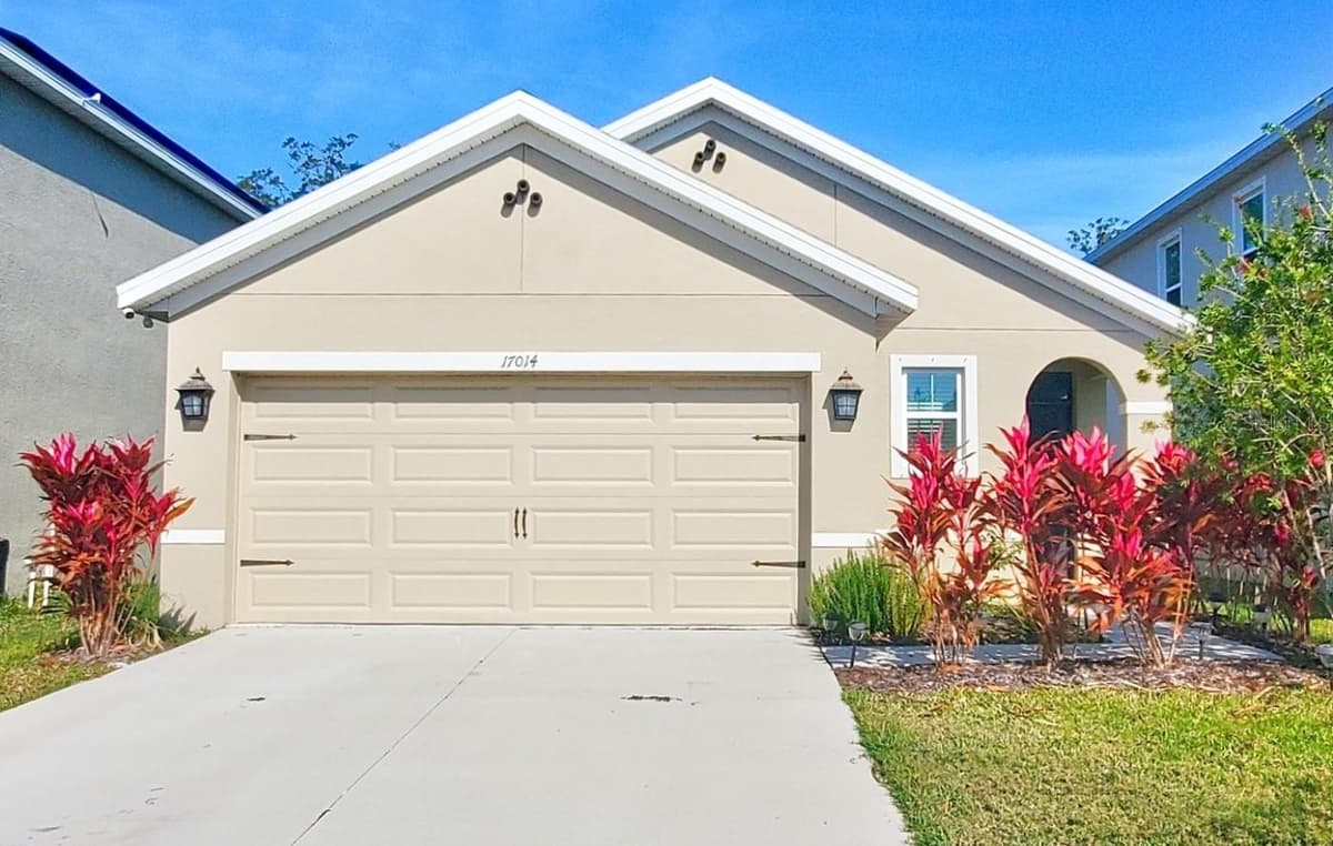 17014 OVAL RUM DRIVE — photo 1 of 30
