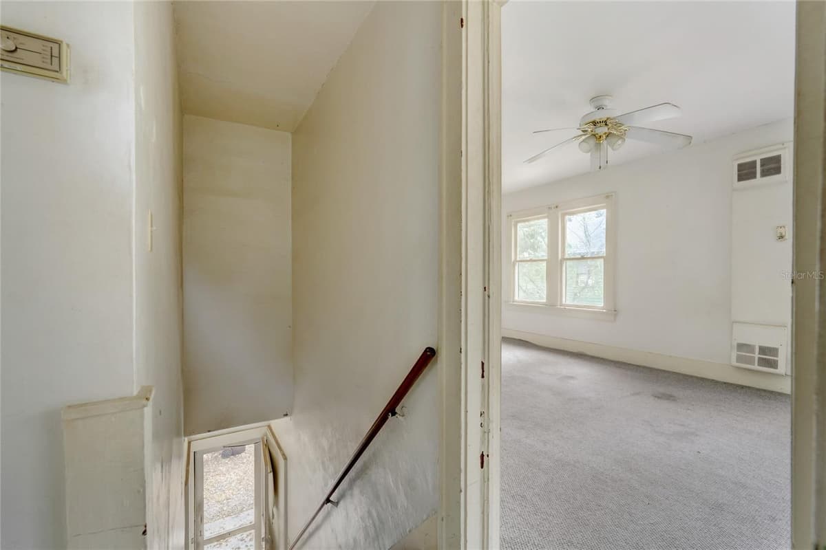 200 & 200 1/2 HIBISCUS COURT — photo 24 of 52