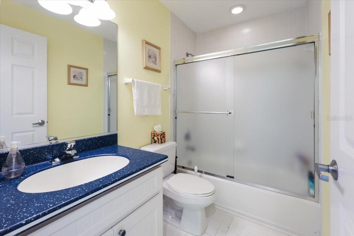7237 RUM BAY DRIVE — photo 24 of 64
