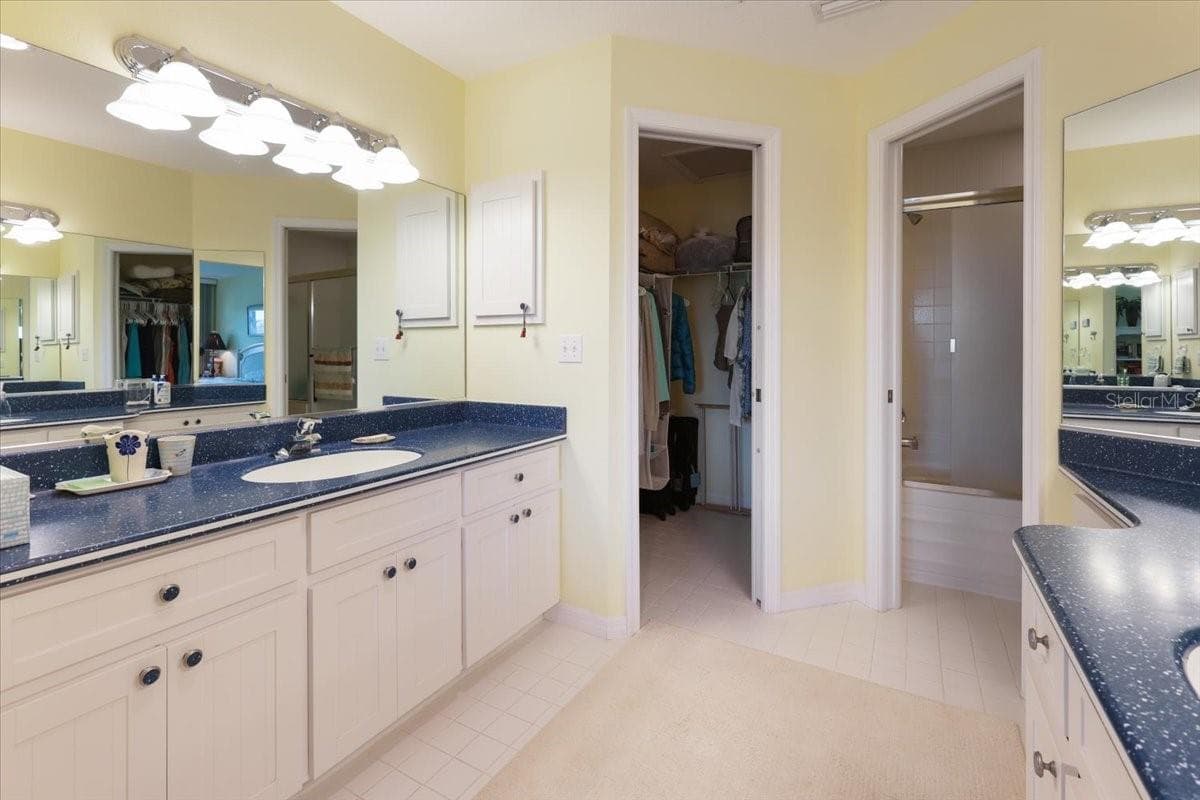 7237 RUM BAY DRIVE — photo 18 of 64