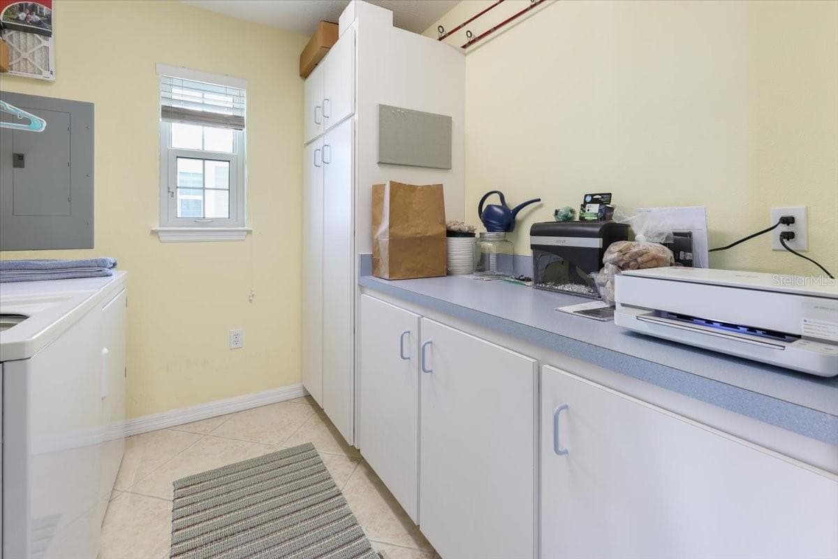 7237 RUM BAY DRIVE — photo 31 of 64