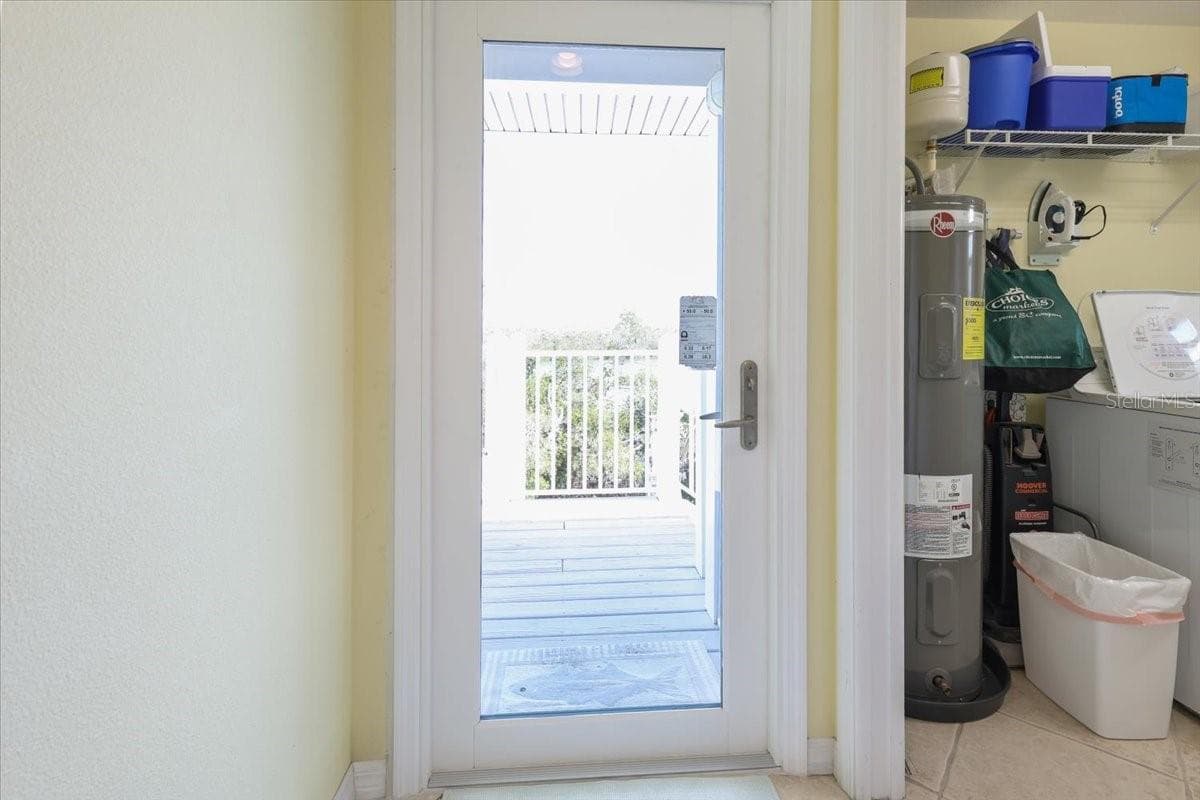 7237 RUM BAY DRIVE — photo 14 of 64