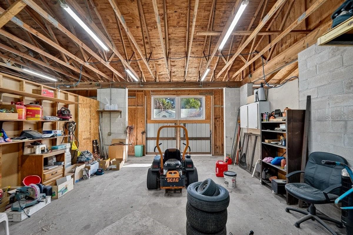 2576 SHILO GLYNN LANE — photo 48 of 60