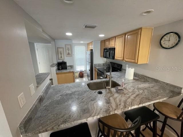 3801 ATLANTIC AVENUE — photo 2 of 23