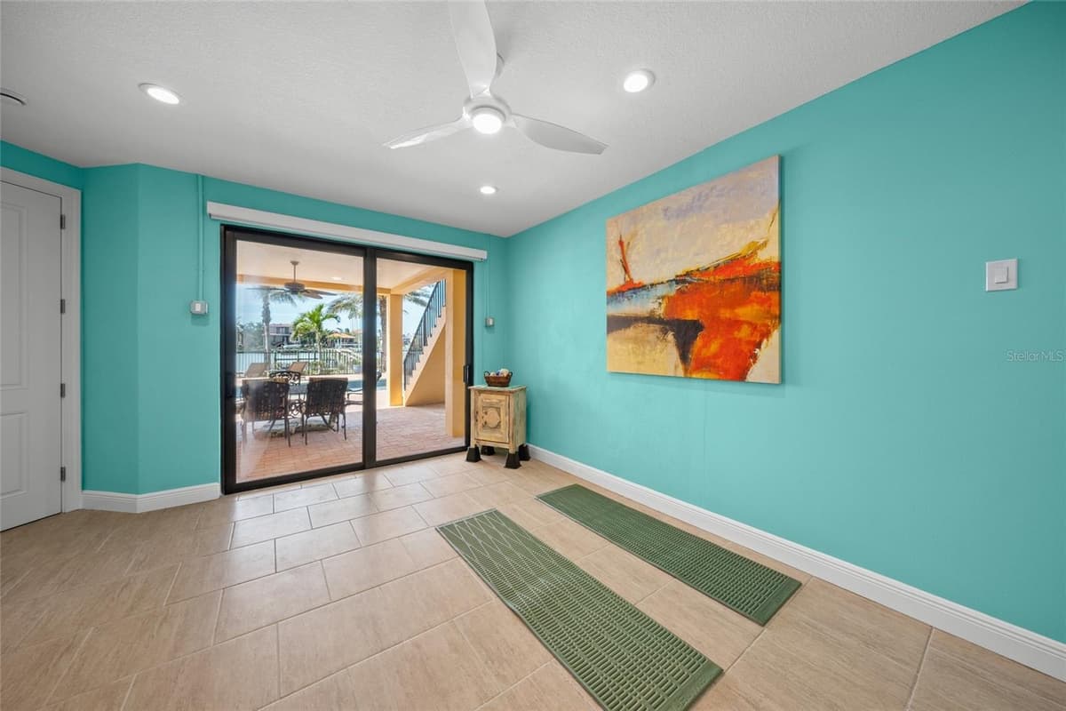 471 BAYSHORE ROAD — photo 32 of 95