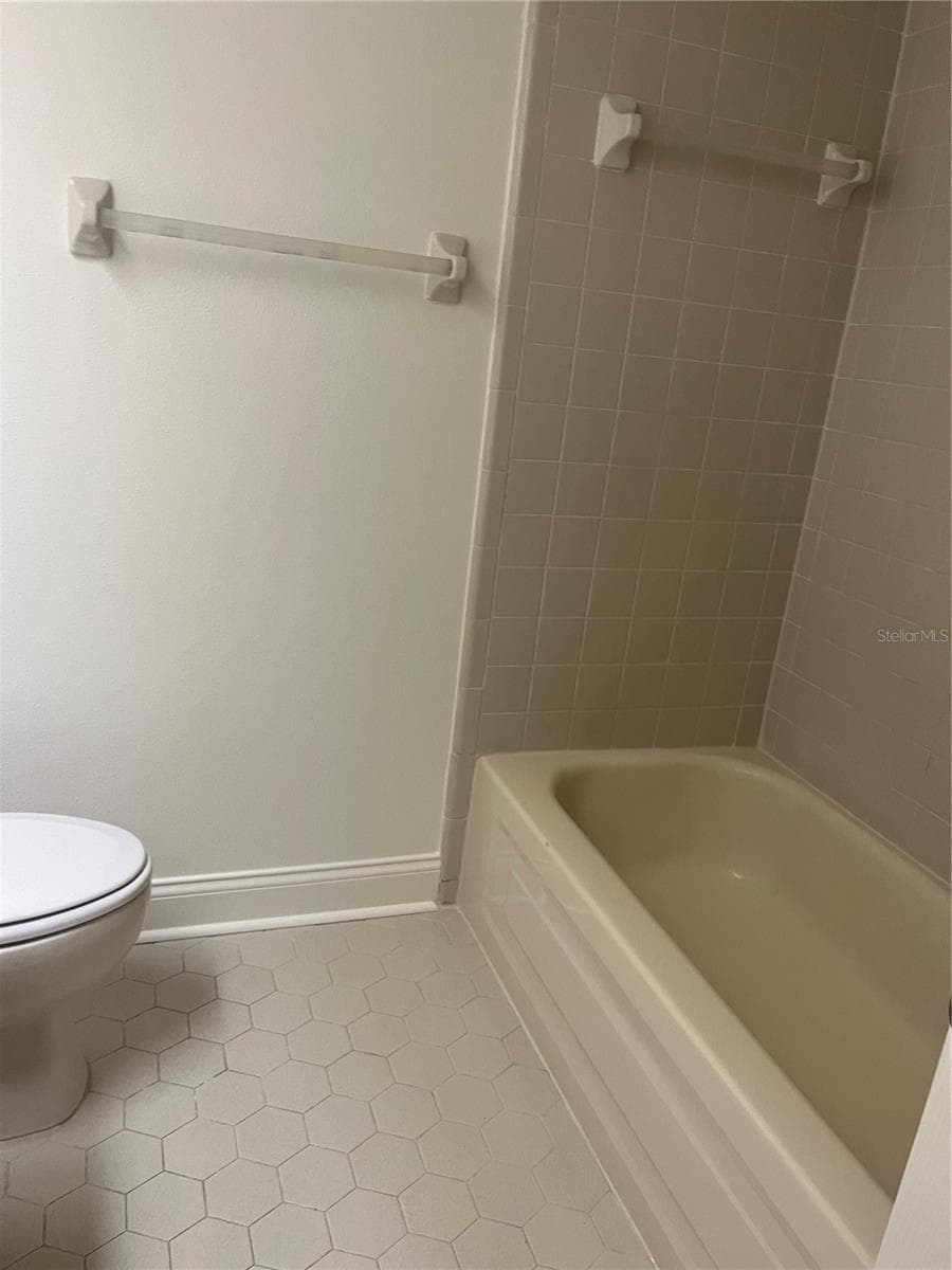 683 BROADMOOR CIRCLE — photo 20 of 46