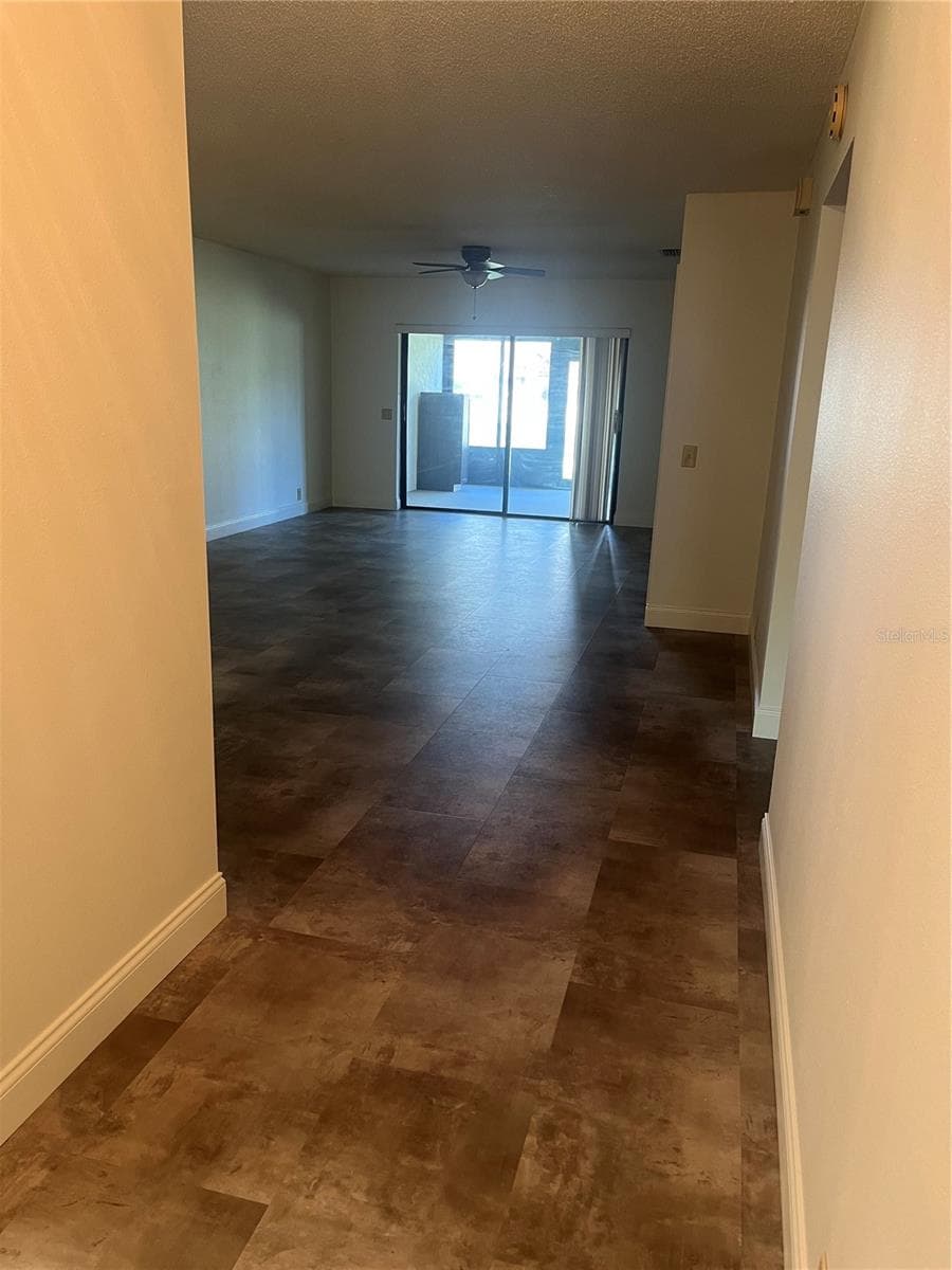 683 BROADMOOR CIRCLE — photo 8 of 46