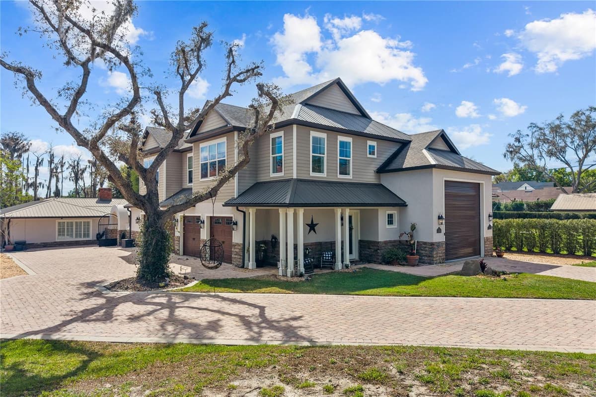 11002 LAKE BUTLER BOULEVARD — photo 2 of 71