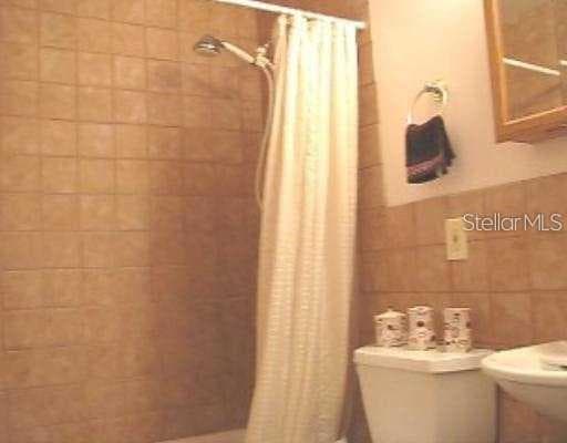 1345 DREW STREET — photo 9 of 12