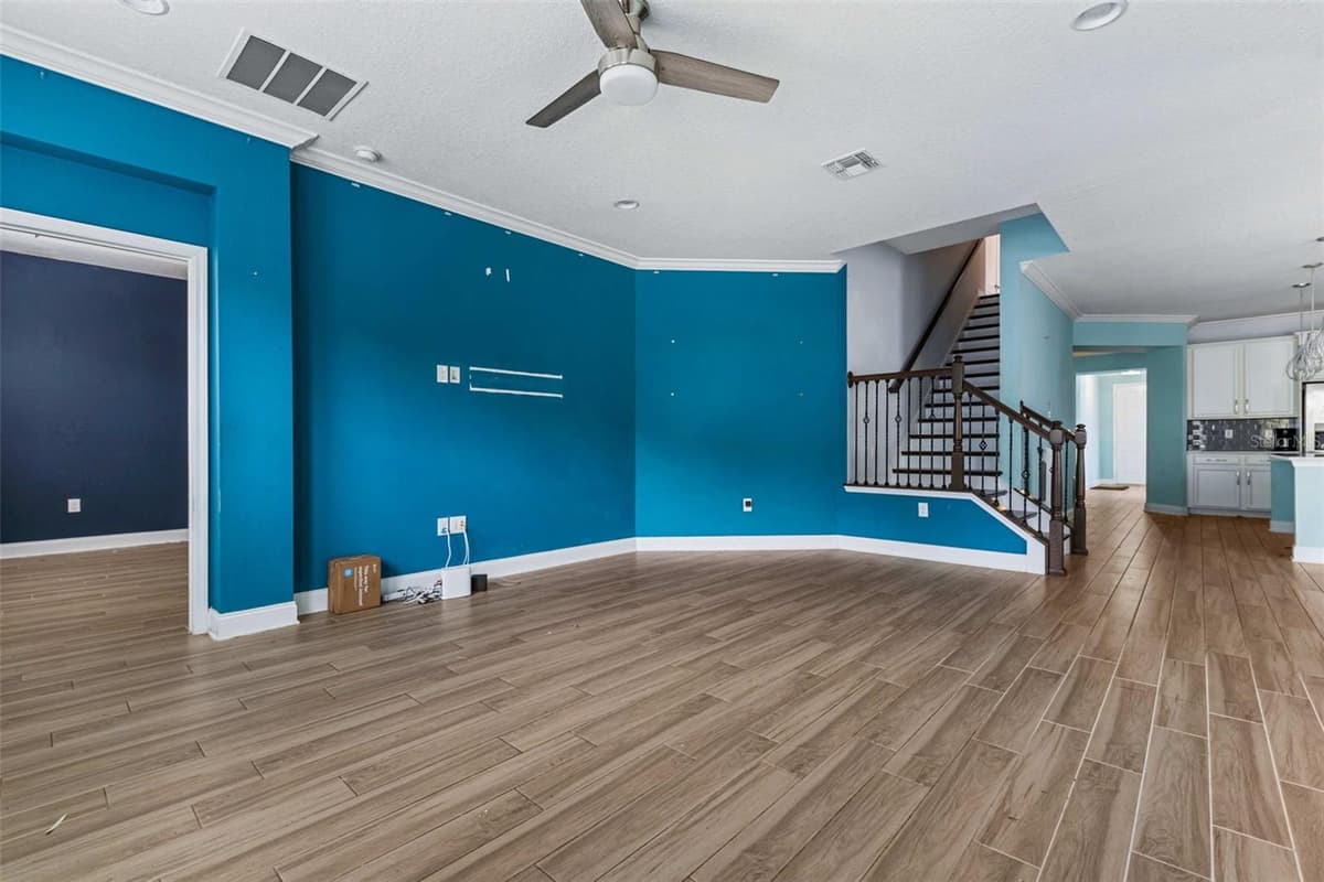 281 ANCONA AVENUE — photo 19 of 65