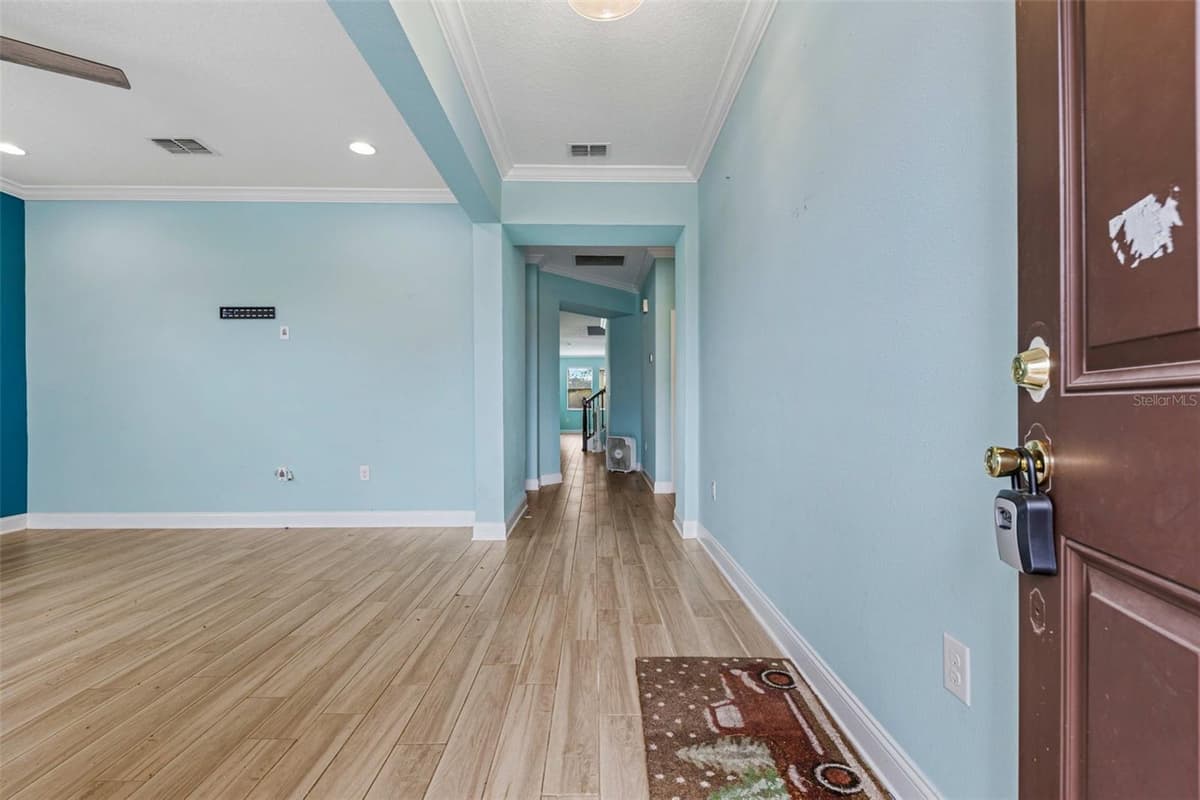 281 ANCONA AVENUE — photo 8 of 65