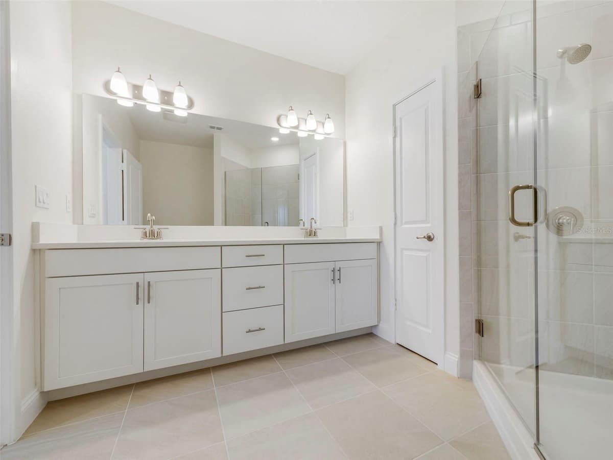 7545 LAUREATE BOULEVARD — photo 19 of 28