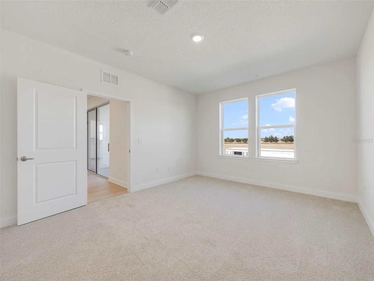 7545 LAUREATE BOULEVARD — photo 15 of 28