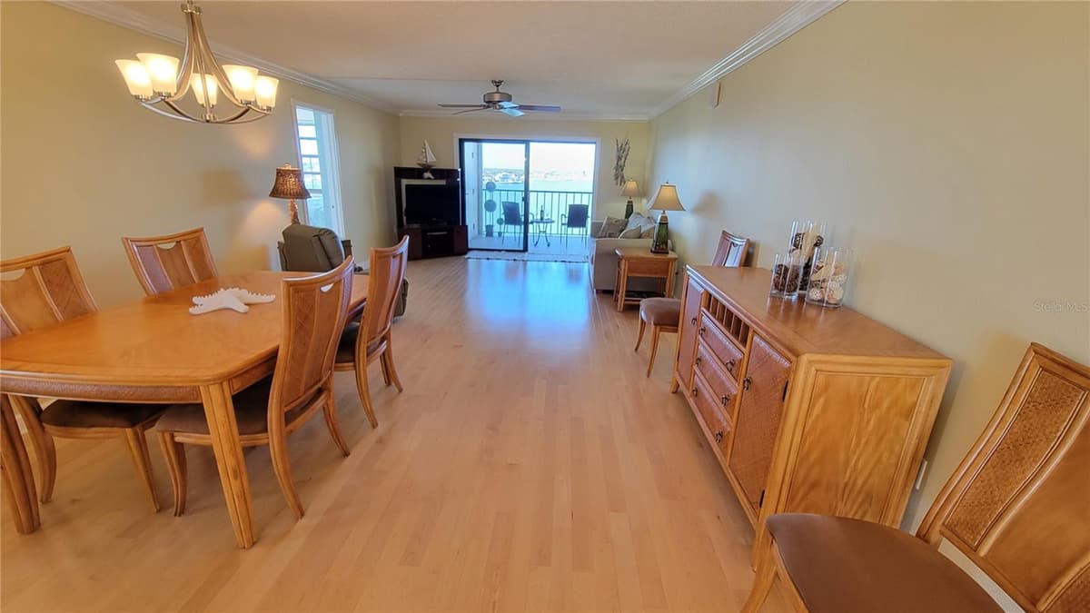 7700 SUN ISLAND DRIVE — photo 38 of 100