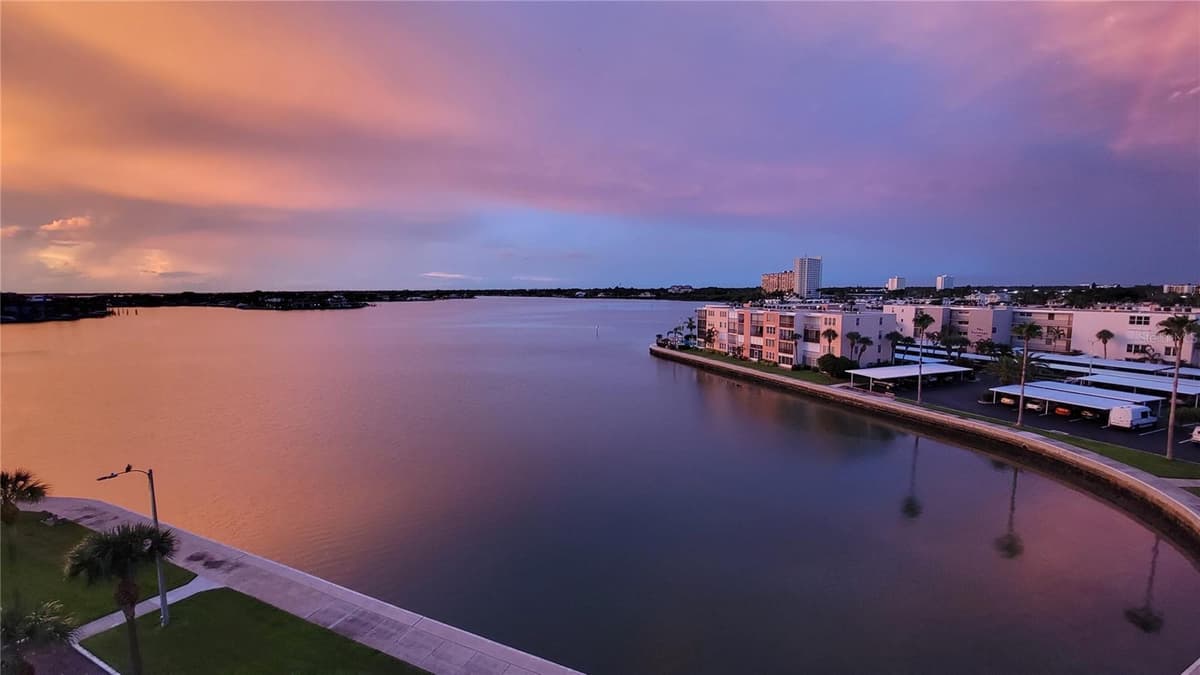 7700 SUN ISLAND DRIVE — photo 99 of 100