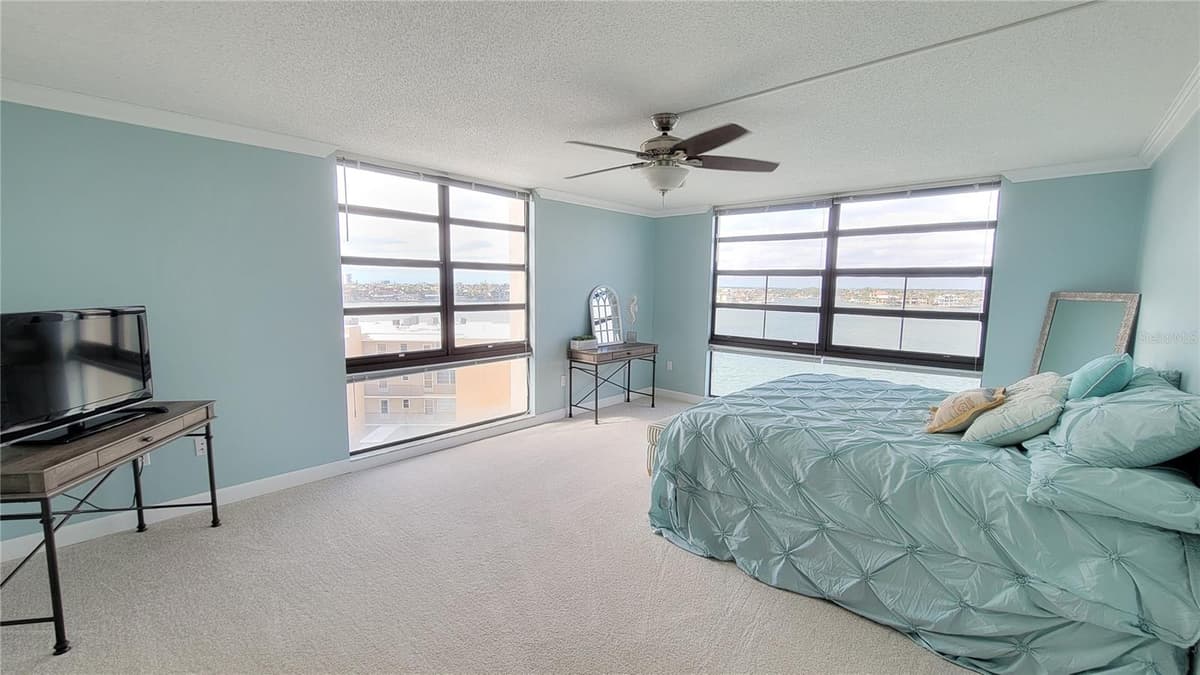 7700 SUN ISLAND DRIVE — photo 49 of 100