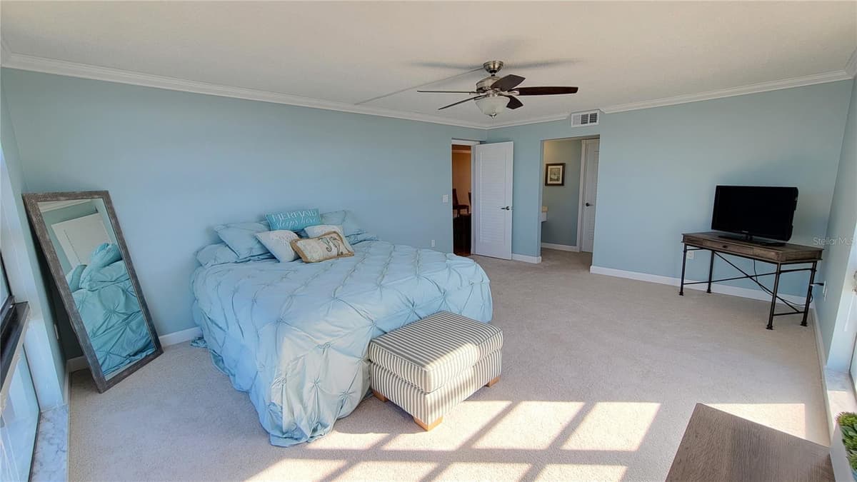 7700 SUN ISLAND DRIVE — photo 51 of 100