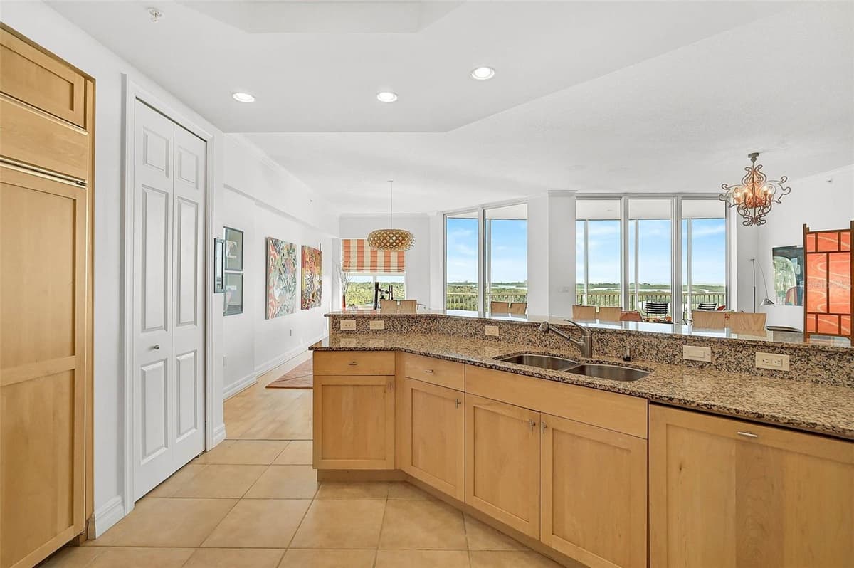 3603 POINT ROAD — photo 12 of 61