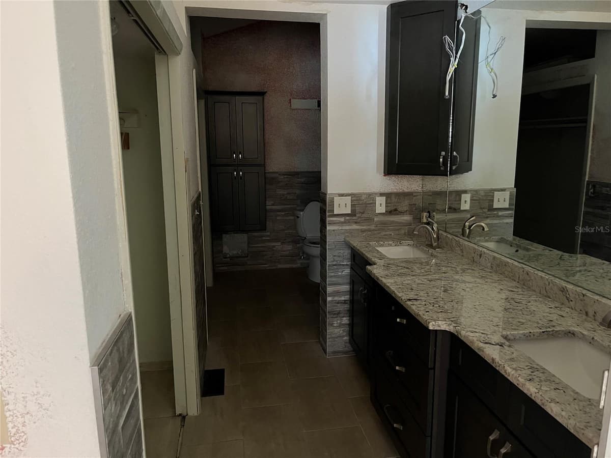330 CALLITRIS AVENUE — photo 14 of 31