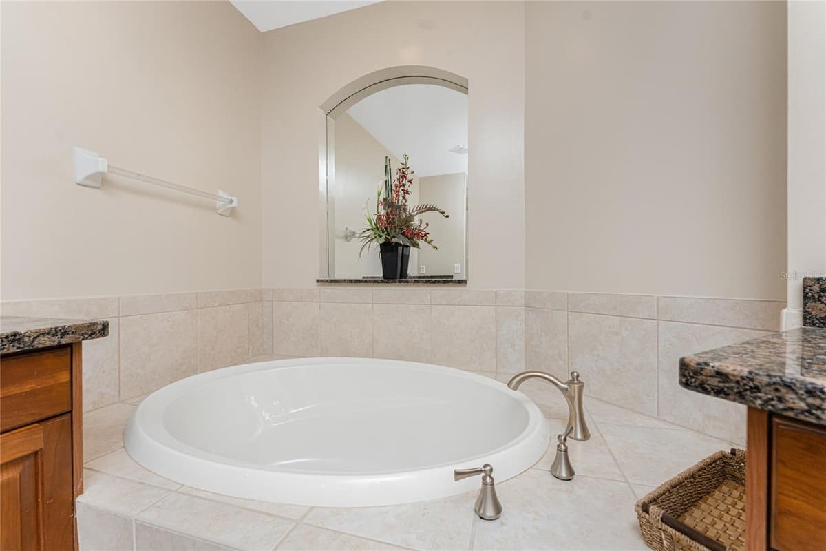 87 VIVANTE BLVD — photo 32 of 73