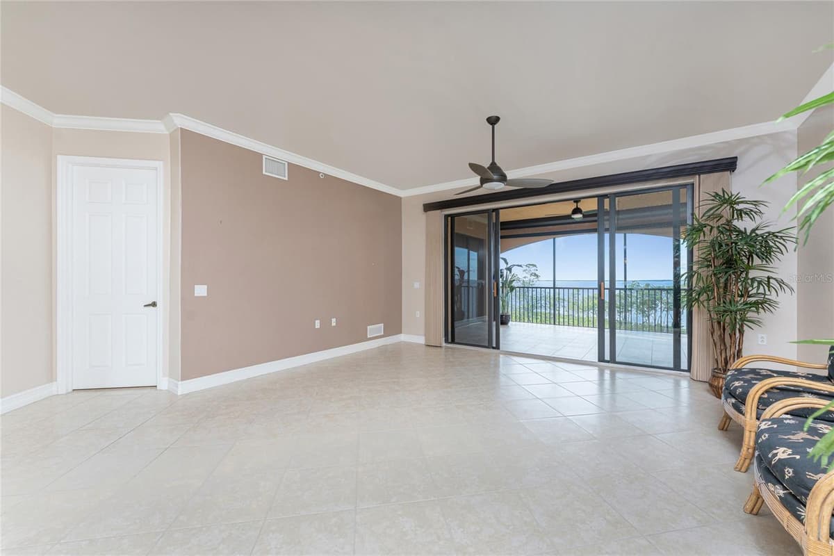 87 VIVANTE BLVD — photo 10 of 73
