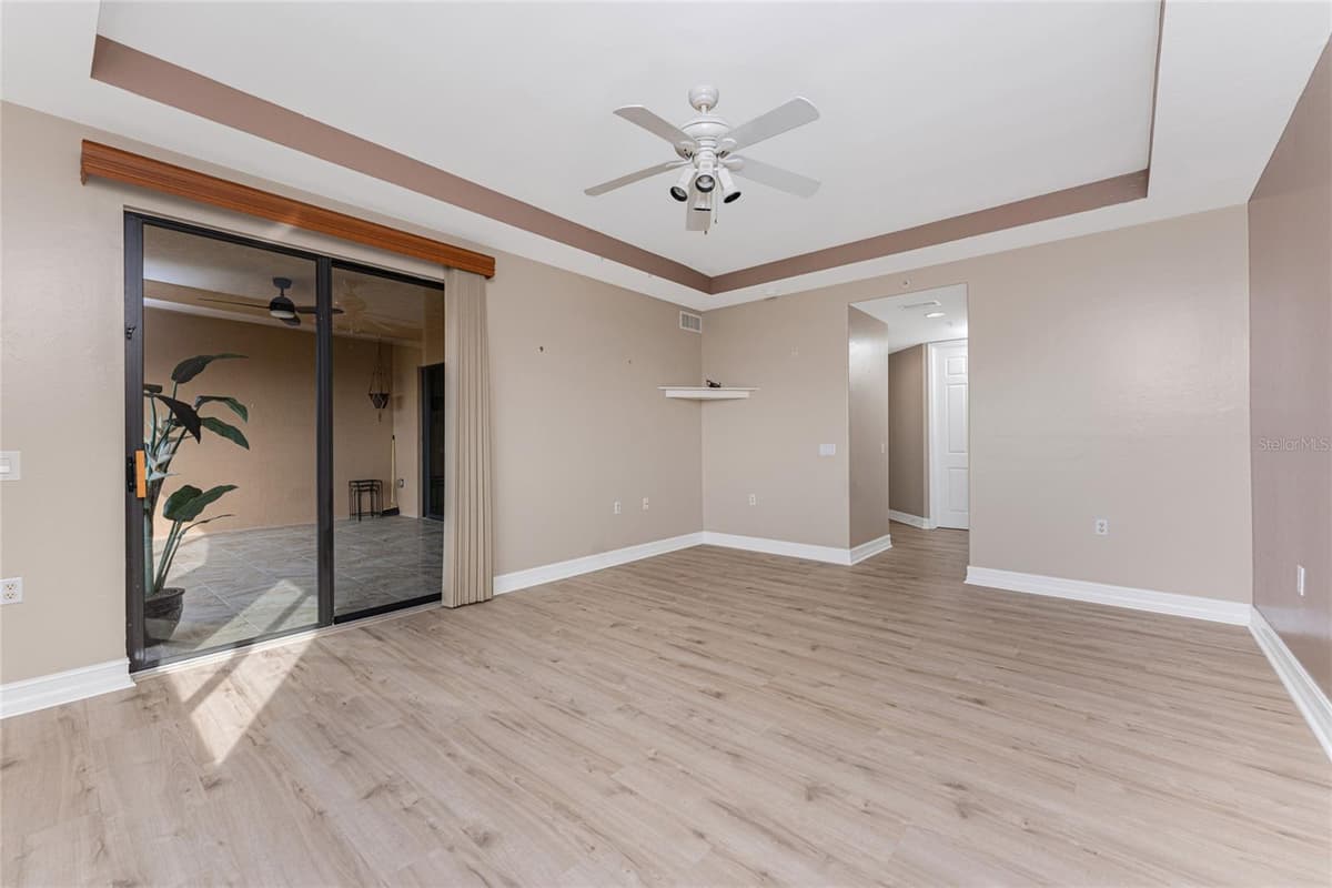 87 VIVANTE BLVD — photo 27 of 73
