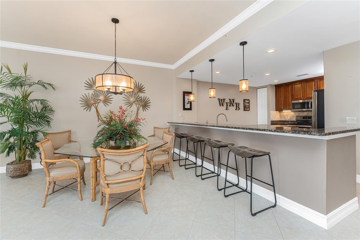 87 VIVANTE BLVD — photo 17 of 73