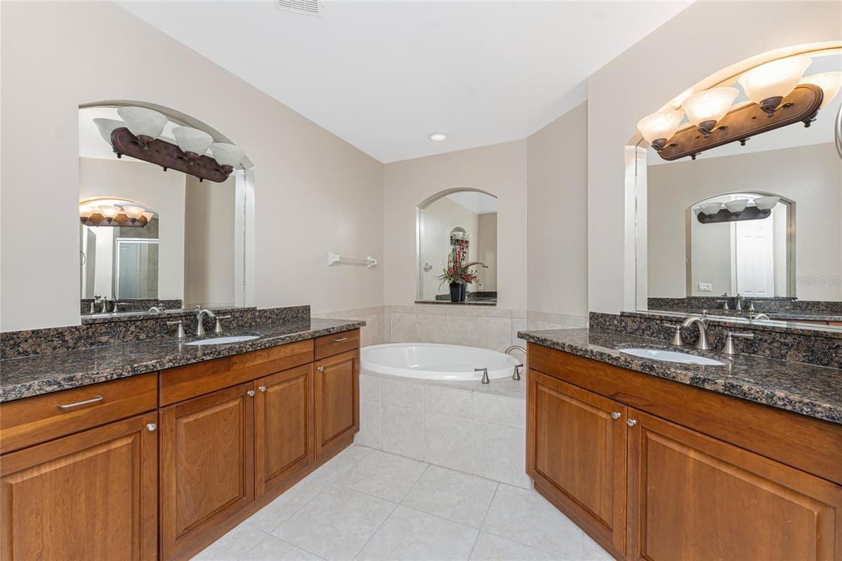 87 VIVANTE BLVD — photo 30 of 73