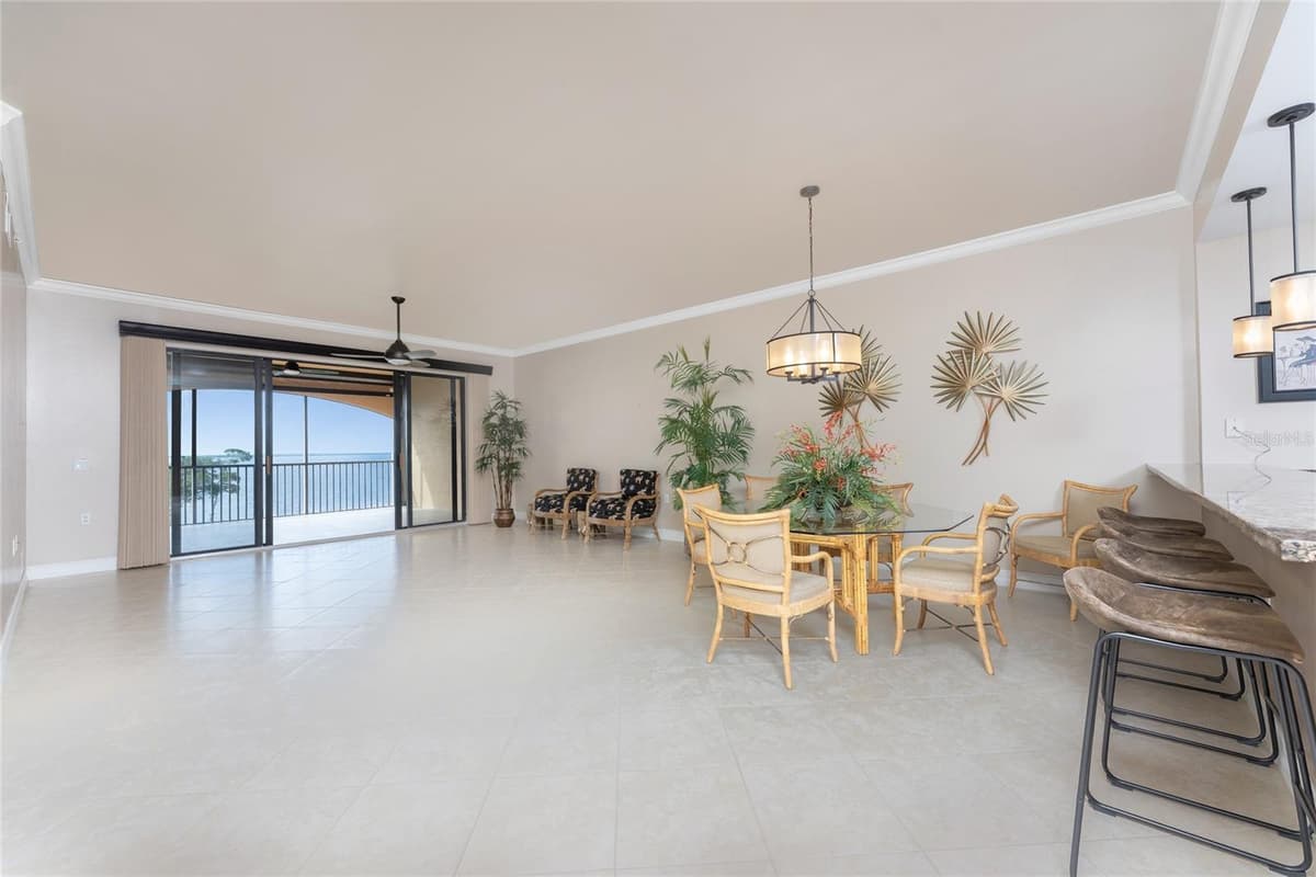 87 VIVANTE BLVD — photo 7 of 73