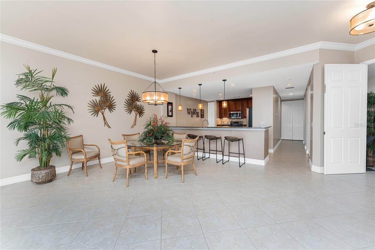 87 VIVANTE BLVD — photo 14 of 73