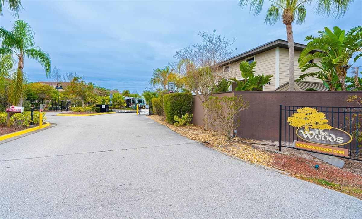 6841 AMANDA VISTA CIRCLE — photo 2 of 50