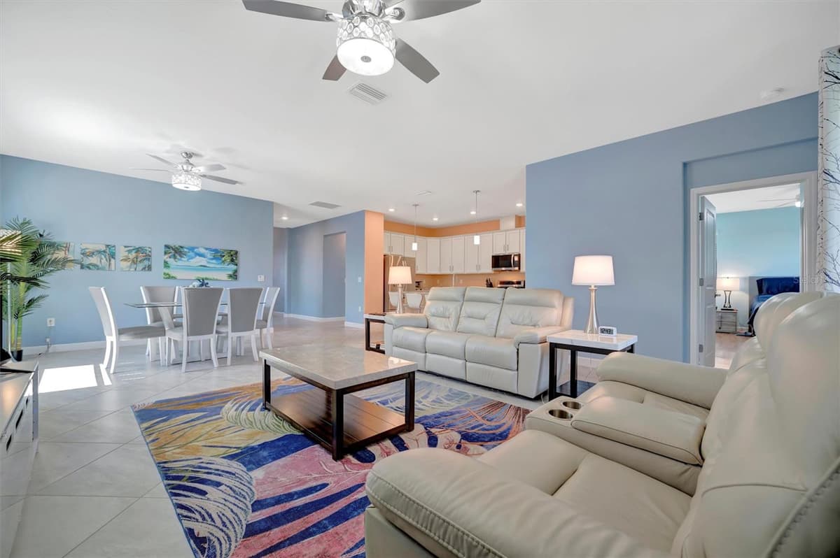 5317 CORAL REEF WAY — photo 18 of 74