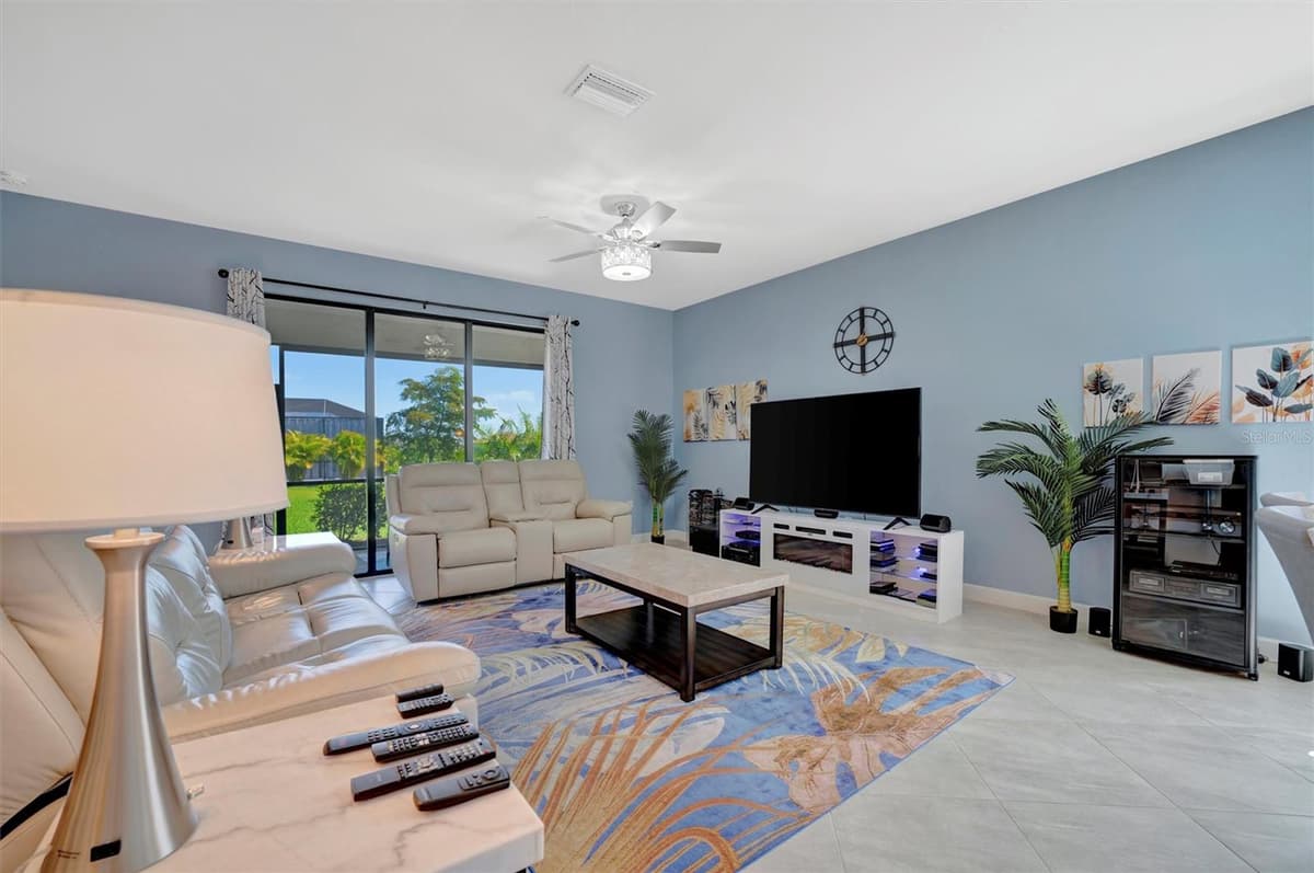5317 CORAL REEF WAY — photo 24 of 74
