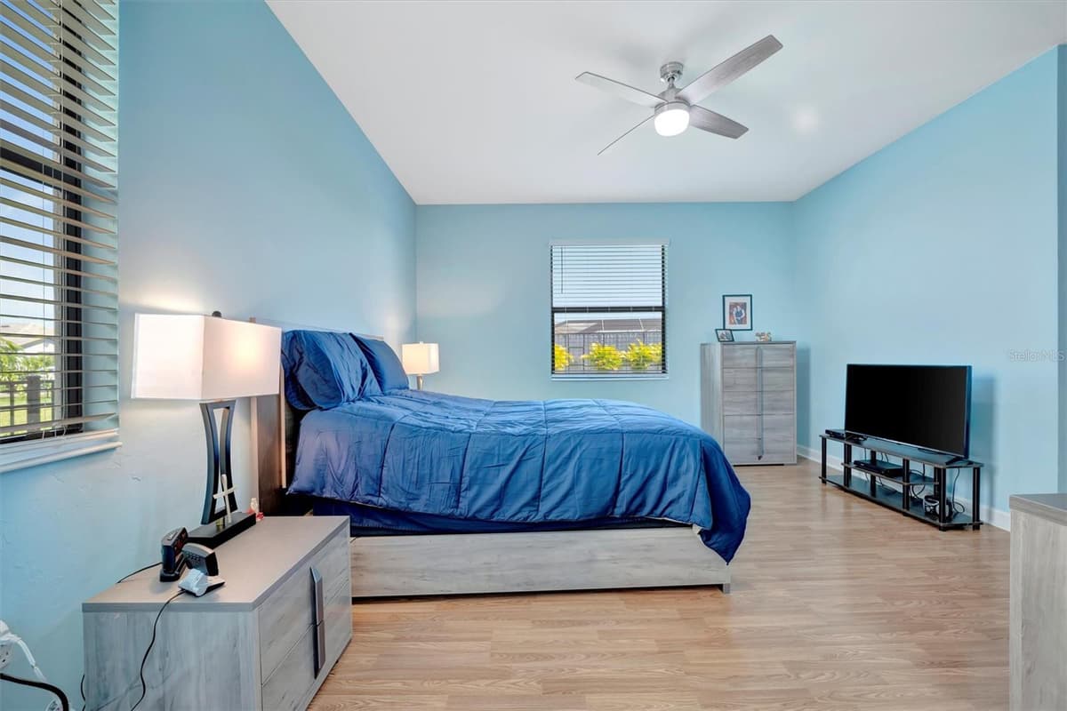 5317 CORAL REEF WAY — photo 41 of 74