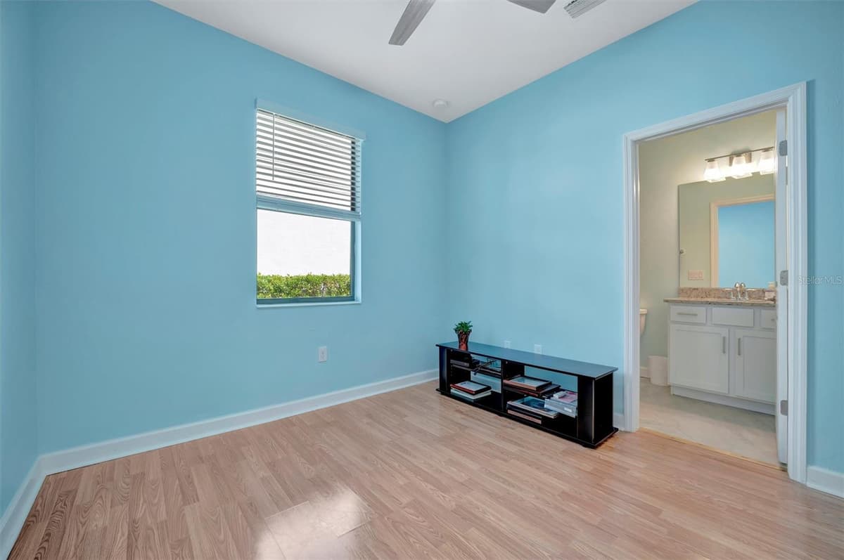 5317 CORAL REEF WAY — photo 29 of 74