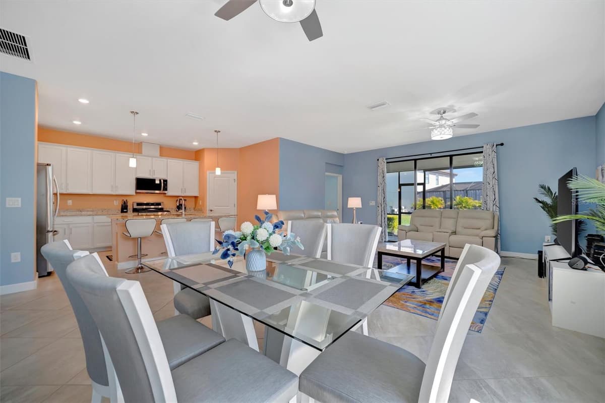 5317 CORAL REEF WAY — photo 17 of 74