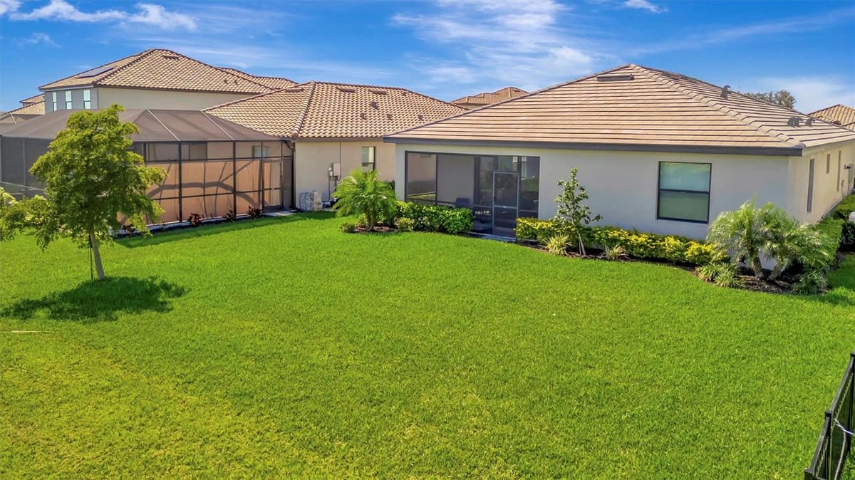 5317 CORAL REEF WAY — photo 3 of 74