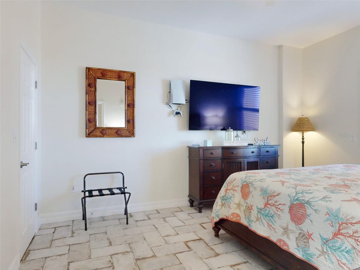 1705 ATLANTIC AVENUE — photo 12 of 75
