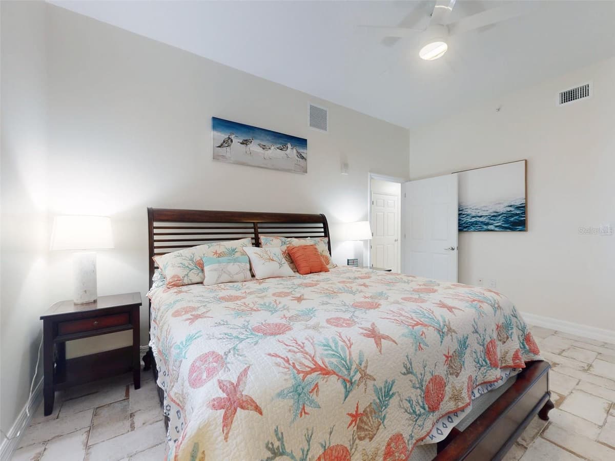 1705 ATLANTIC AVENUE — photo 15 of 75
