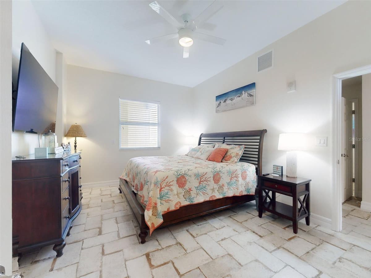 1705 ATLANTIC AVENUE — photo 16 of 75