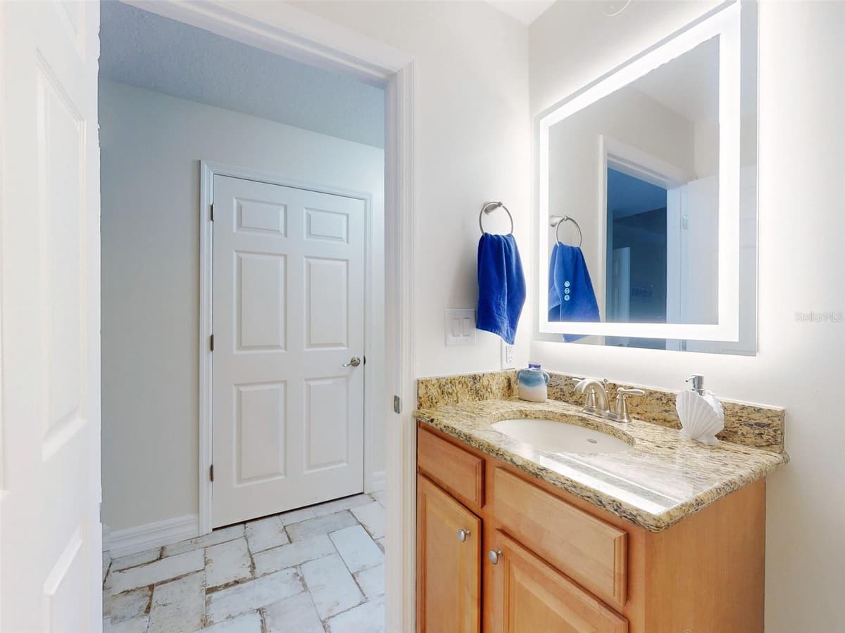 1705 ATLANTIC AVENUE — photo 18 of 75