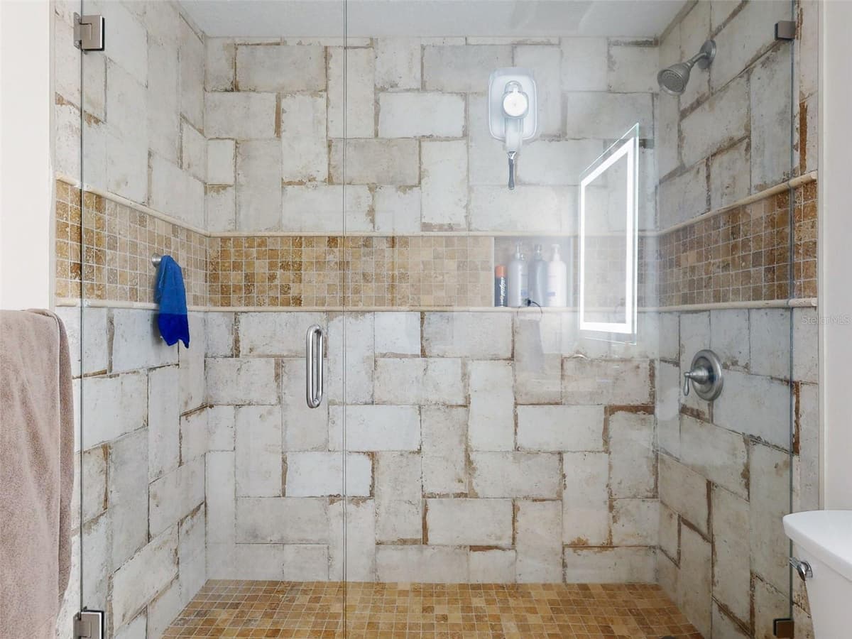 1705 ATLANTIC AVENUE — photo 10 of 75
