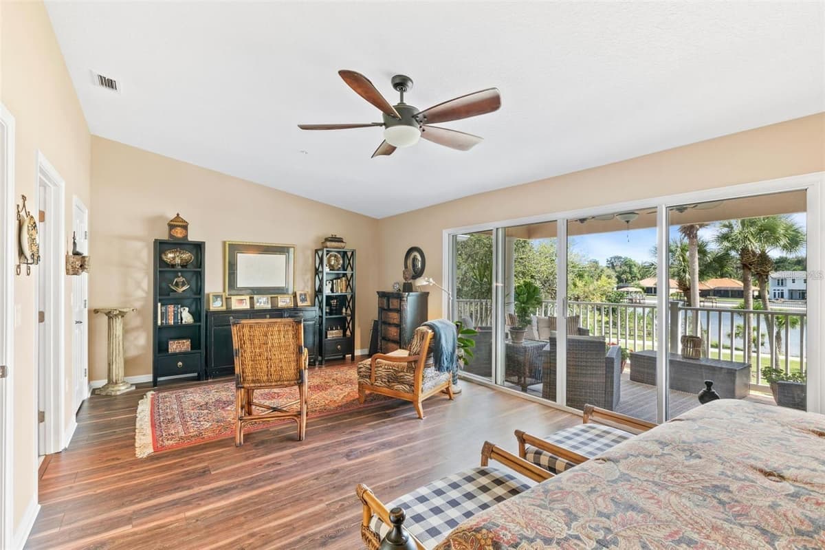 50 PALM HARBOR PARKWAY — photo 20 of 34