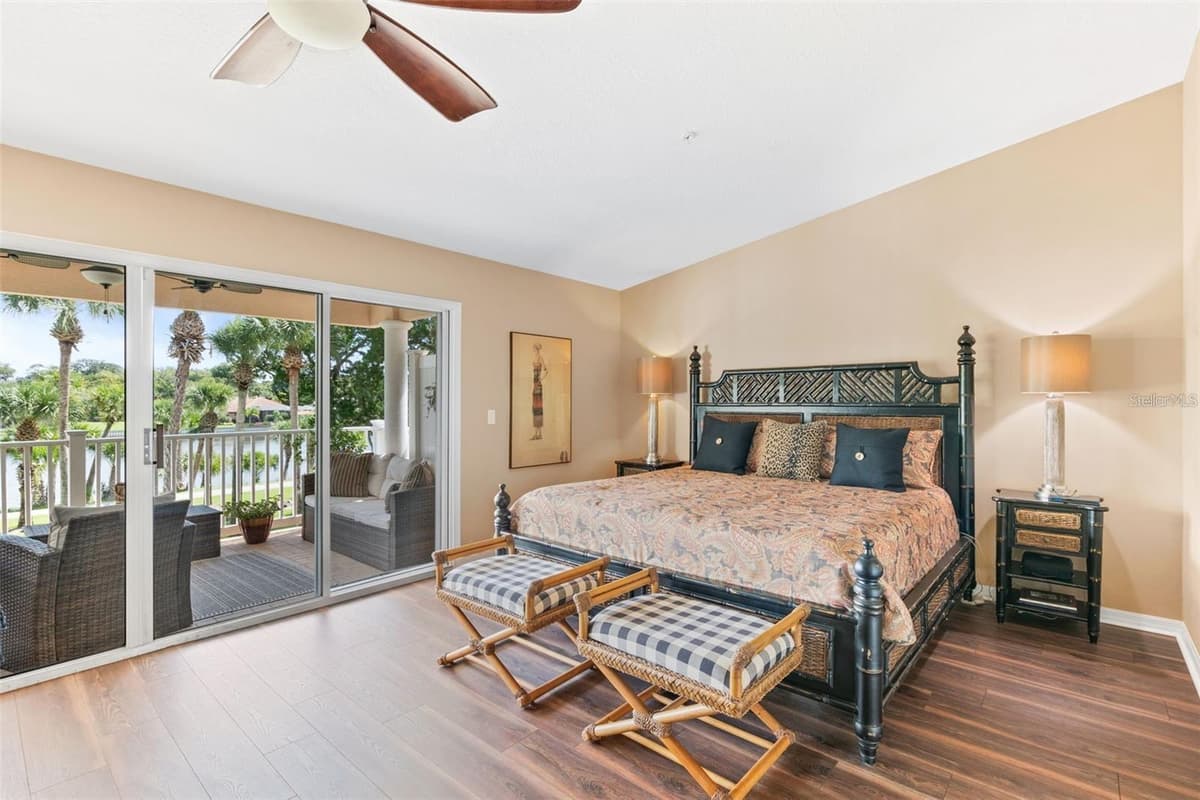 50 PALM HARBOR PARKWAY — photo 19 of 34
