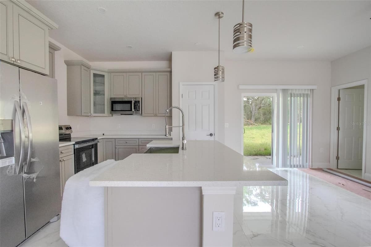 301 BOWFIN DRIVE — photo 8 of 32
