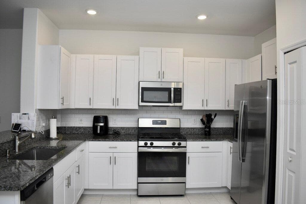 8294 CORNER PINE WAY — photo 22 of 55